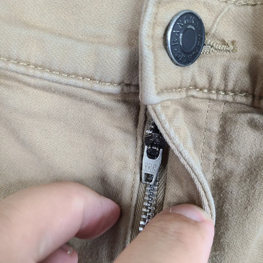Banana Republic Traveler Pants Mens 38x26 Brown Tan Slim Straight Chinos Stretch